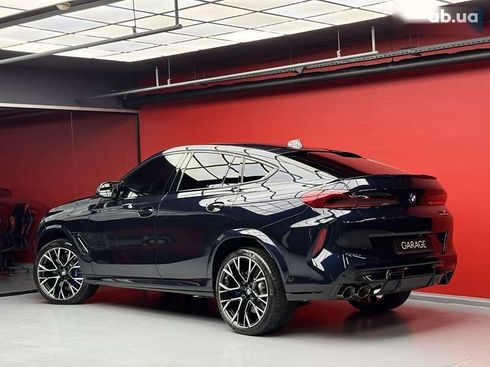 BMW X6 M 2022 - фото 30