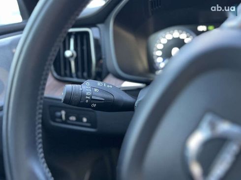 Volvo XC60 2019 - фото 22