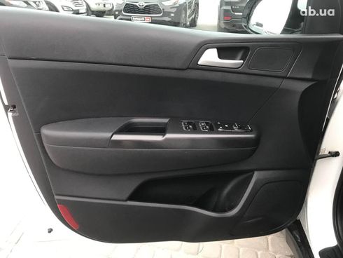 Kia Sportage 2017 белый - фото 19