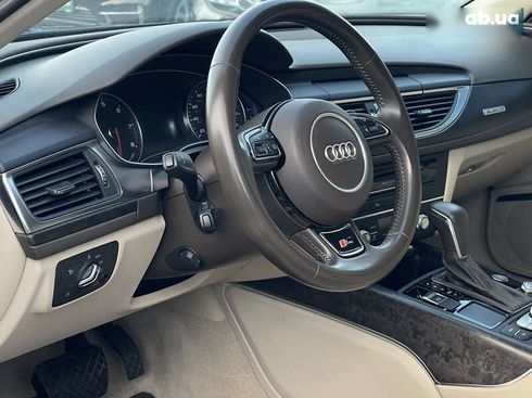 Audi A6 2018 - фото 24
