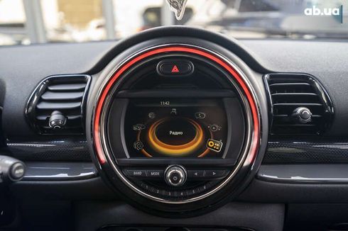 MINI Clubman 2017 - фото 26