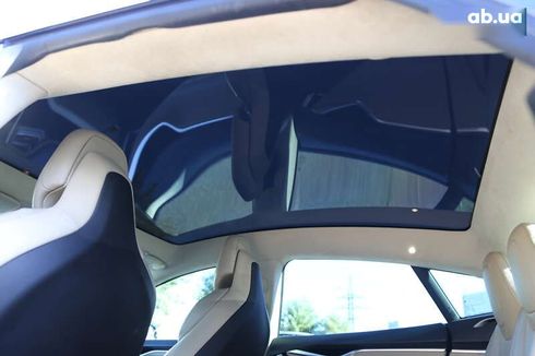 Tesla Model S 2017 - фото 20