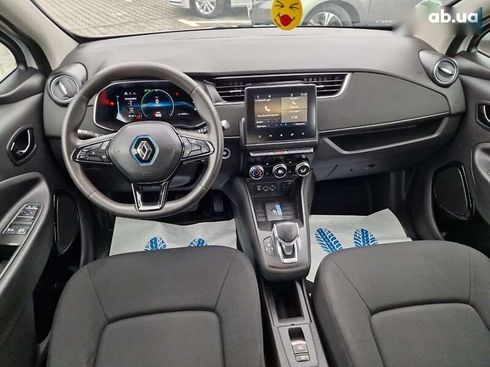 Renault Zoe 2020 - фото 22