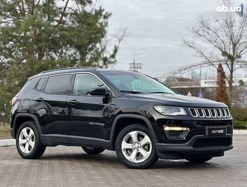 Jeep Compass 2019 - фото 12