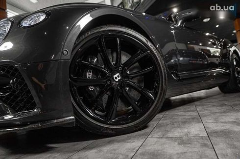 Bentley Continental GT 2022 - фото 18