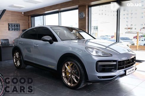 Porsche Cayenne Coupe 2023 - фото 3