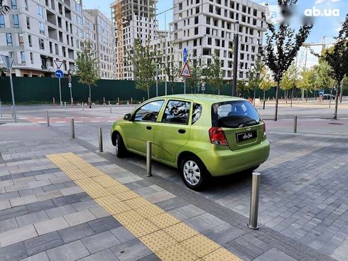 Chevrolet Aveo 2005 - фото 9