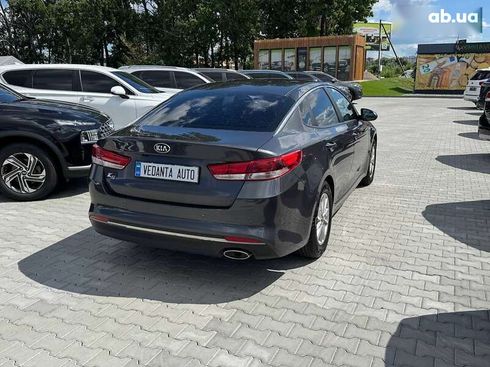 Kia K5 2016 - фото 6