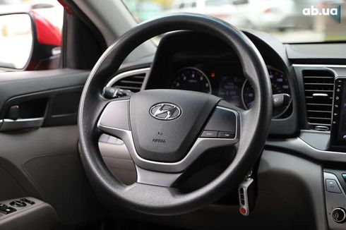 Hyundai Elantra 2016 - фото 14