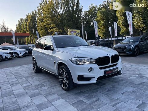 BMW X5 2015 - фото 11