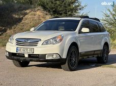 Продажа б/у Subaru Outback 2011 года - купить на Автобазаре