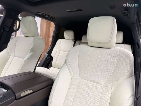 Lexus LX 2022 - фото 23