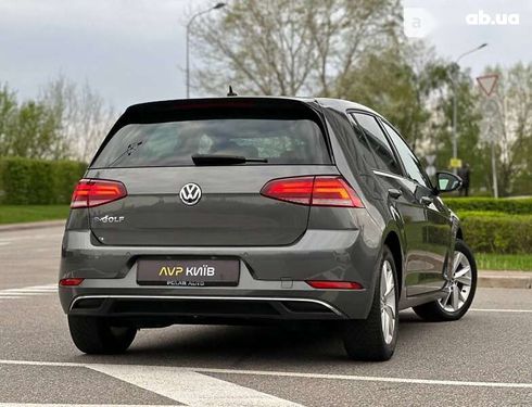 Volkswagen e-Golf 2020 - фото 29