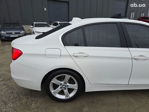 BMW 3 серия 2014 белый - фото 7