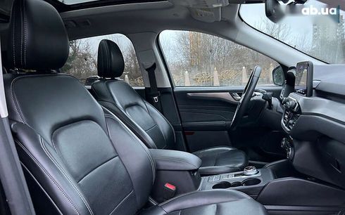 Ford Escape 2021 - фото 23