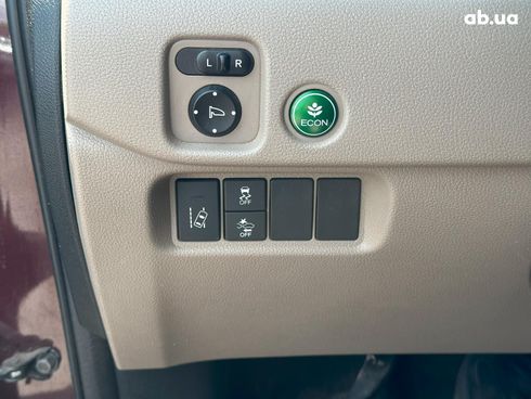 Honda Pilot 2016 красный - фото 21