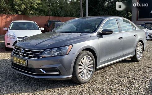 Volkswagen Passat 2016 - фото 3