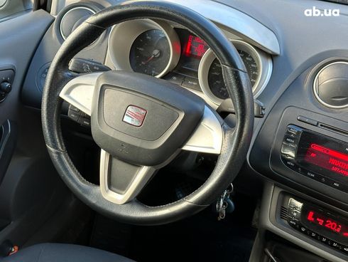 SEAT Ibiza 2011 черный - фото 17