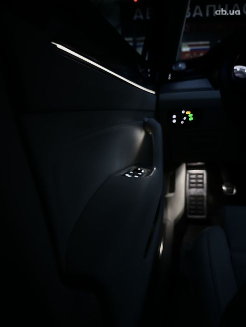 Volkswagen Passat 2017 синий - фото 9