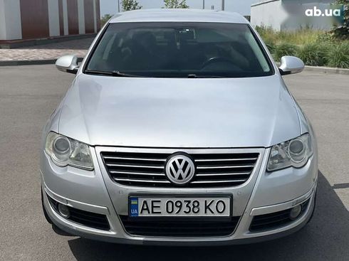 Volkswagen Passat 2008 - фото 2