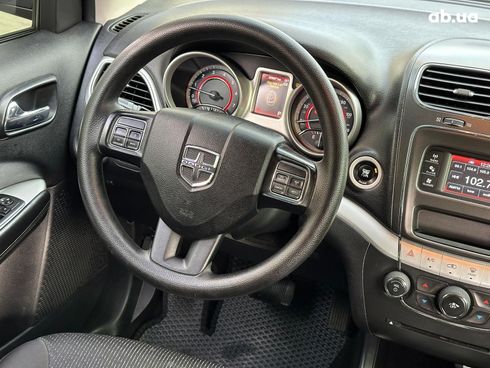 Dodge Journey 2014 красный - фото 20