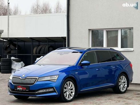 Skoda Superb 2020 - фото 8