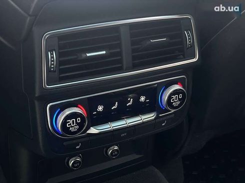 Audi Q7 2018 - фото 18