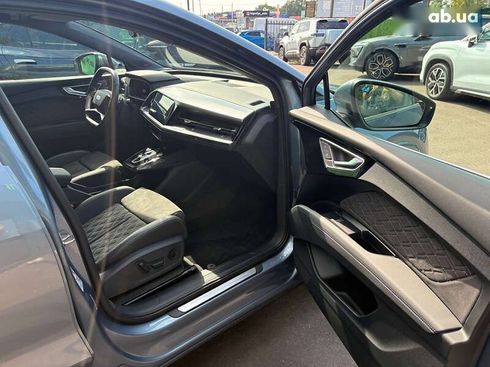 Audi Q4 e-tron 2023 - фото 25