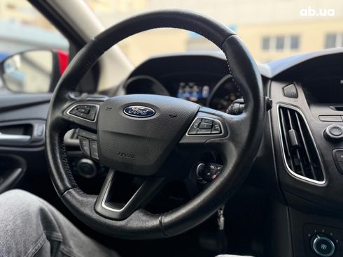 Ford Focus 2016 красный - фото 32