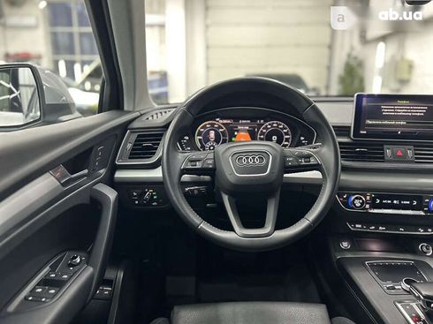 Audi Q5 2020 - фото 23