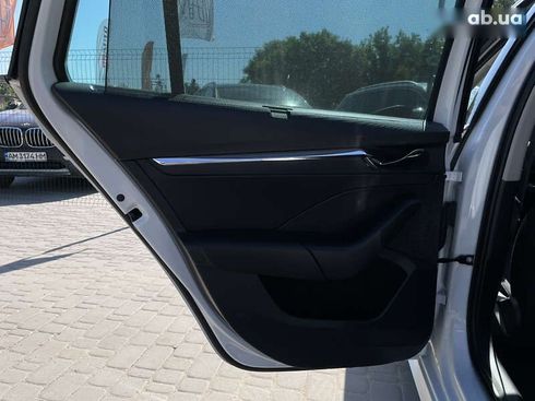 Skoda Octavia 2020 - фото 26
