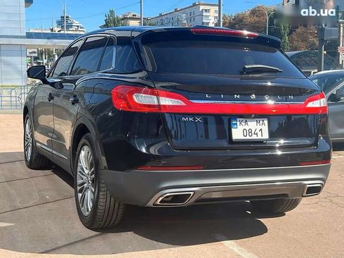Lincoln MKX 2018 - фото 7