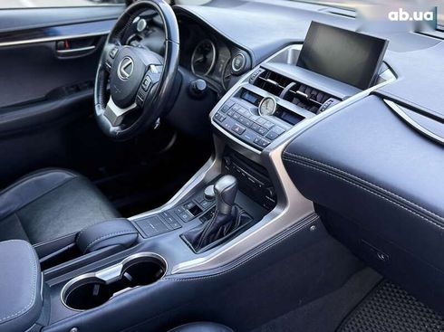 Lexus NX 2015 - фото 22