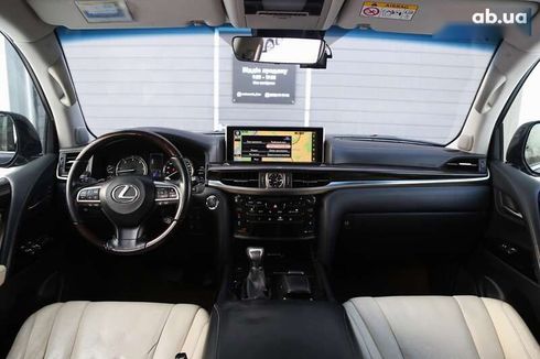 Lexus LX 2016 - фото 14