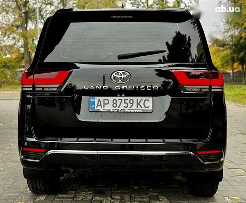 Toyota Land Cruiser 2022 - фото 20