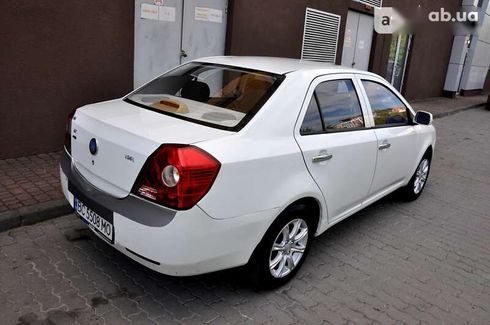 Geely MK 2012 - фото 10