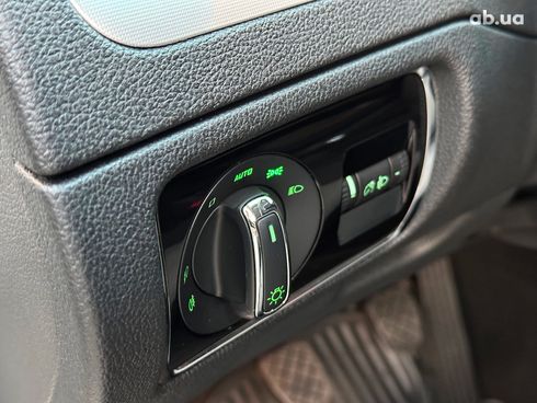 Skoda Superb 2012 белый - фото 19