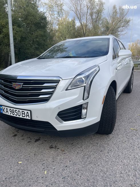 Cadillac XT5 2017 белый - фото 4