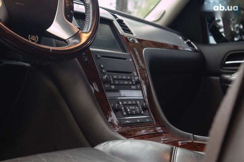 Cadillac Escalade 2008 - фото 29