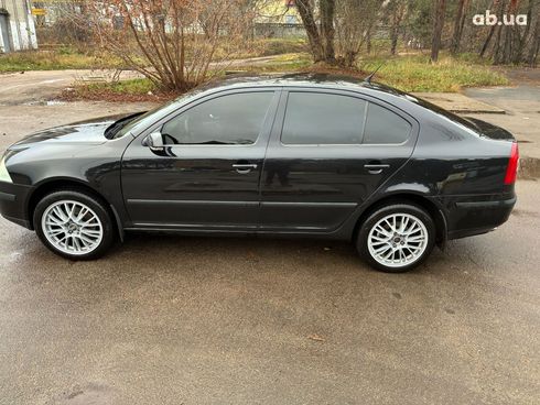 Skoda Octavia 2008 черный - фото 6
