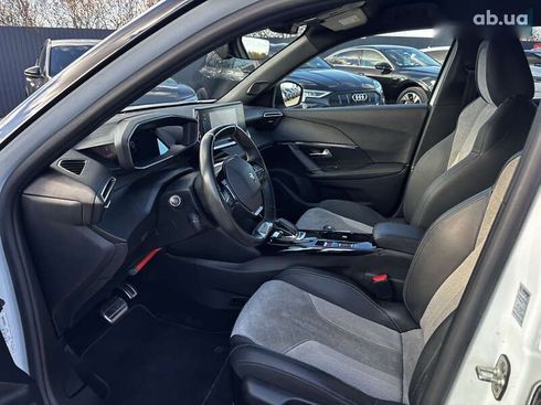 Peugeot e-2008 2020 - фото 19