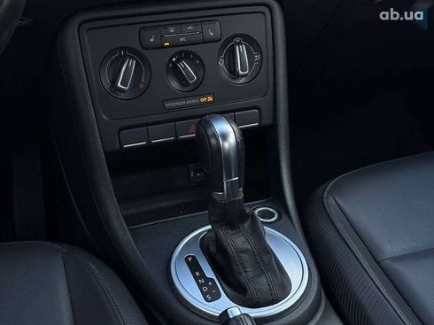 Volkswagen Beetle 2016 - фото 25