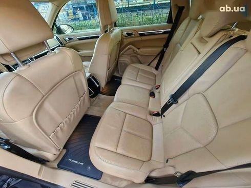 Porsche Cayenne 2013 - фото 18