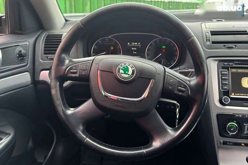 Skoda Octavia 2011 - фото 15