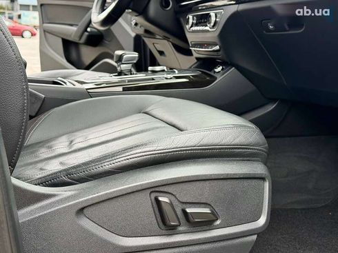 Audi Q5 2018 - фото 26
