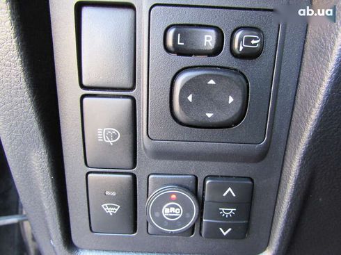 Toyota Land Cruiser Prado 2011 - фото 24
