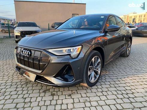 Audi E-Tron 2021 - фото 4