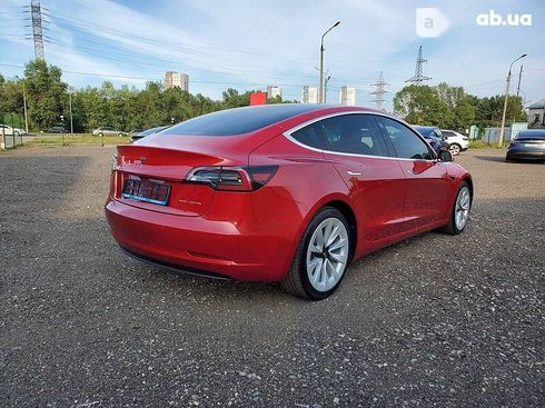 Tesla Model 3 2020 - фото 7