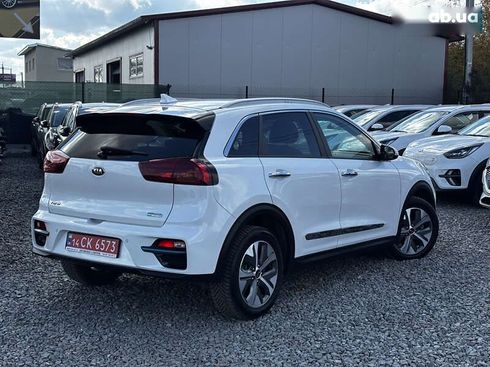 Kia Niro 2021 - фото 10