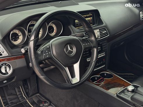 Mercedes-Benz E-Класс 2013 черный - фото 94